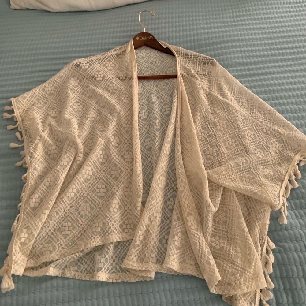 Cream lace kimono